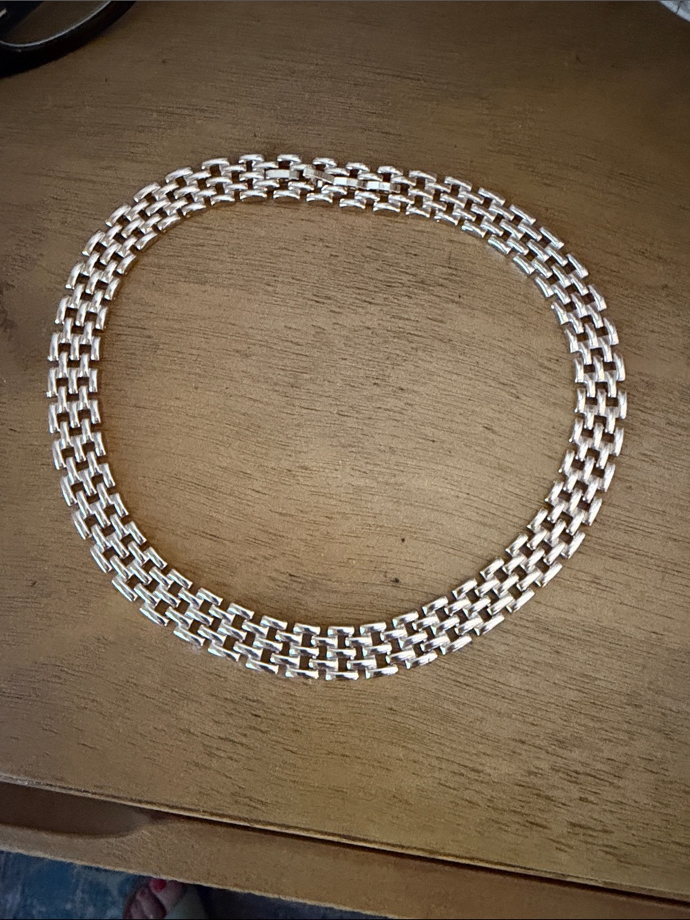 Classic Gold Women’s Box Chain Necklace